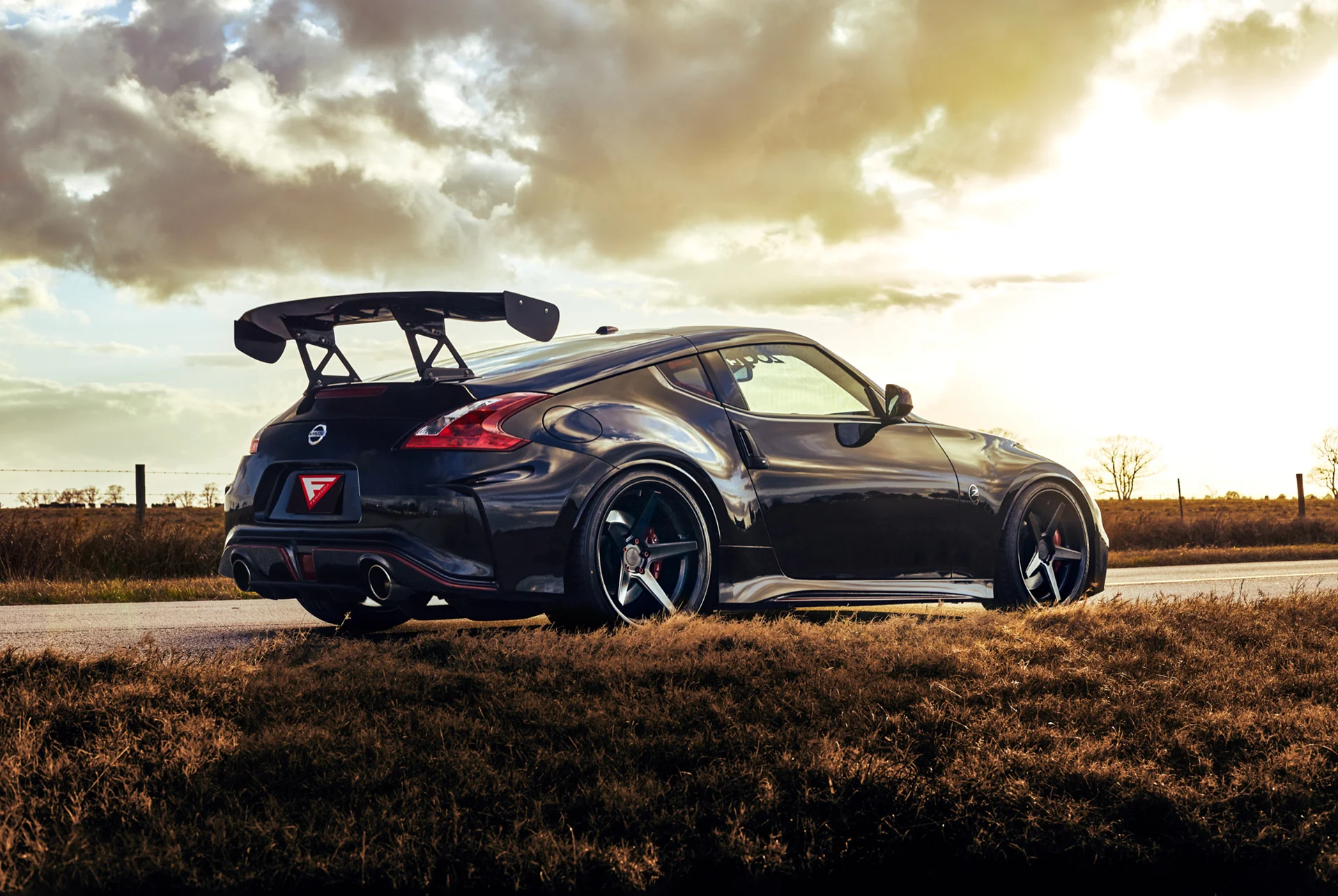 2015-370Z-Nismo-FR3-MatteBlack-1-of-7-1