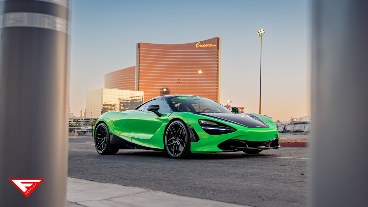 2021 McLaren 720s