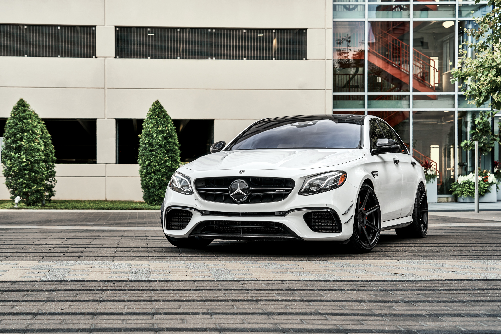 2019 Mercedes E63 AMG - FR7 Matte Black (2 of 7)