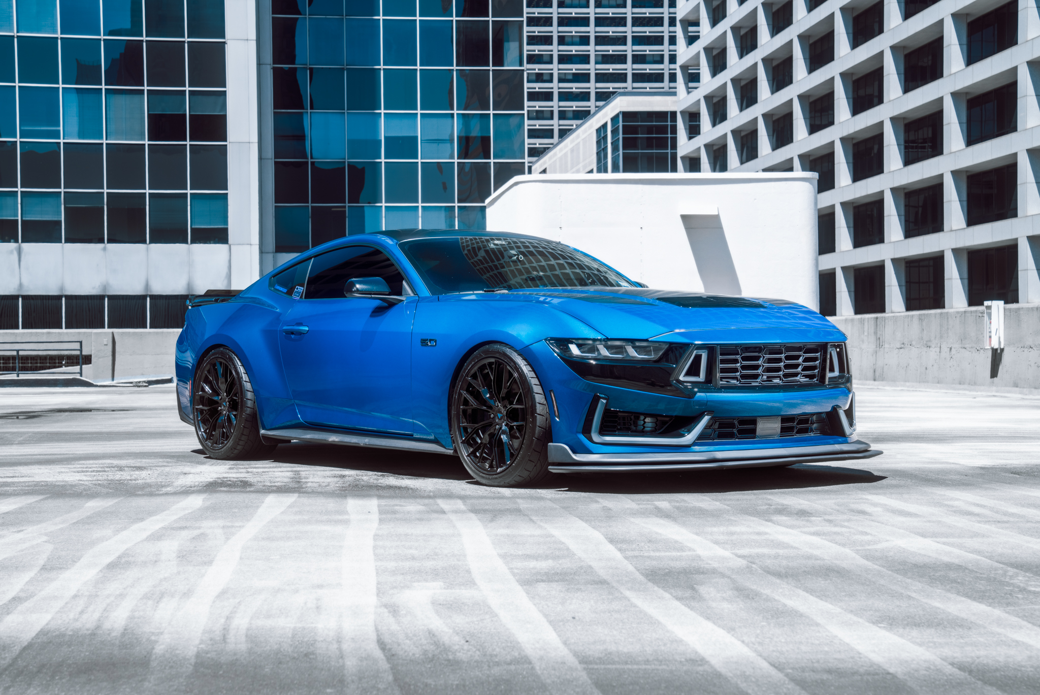 2025 Mustang S560 - FR9 OB (2 of 6)