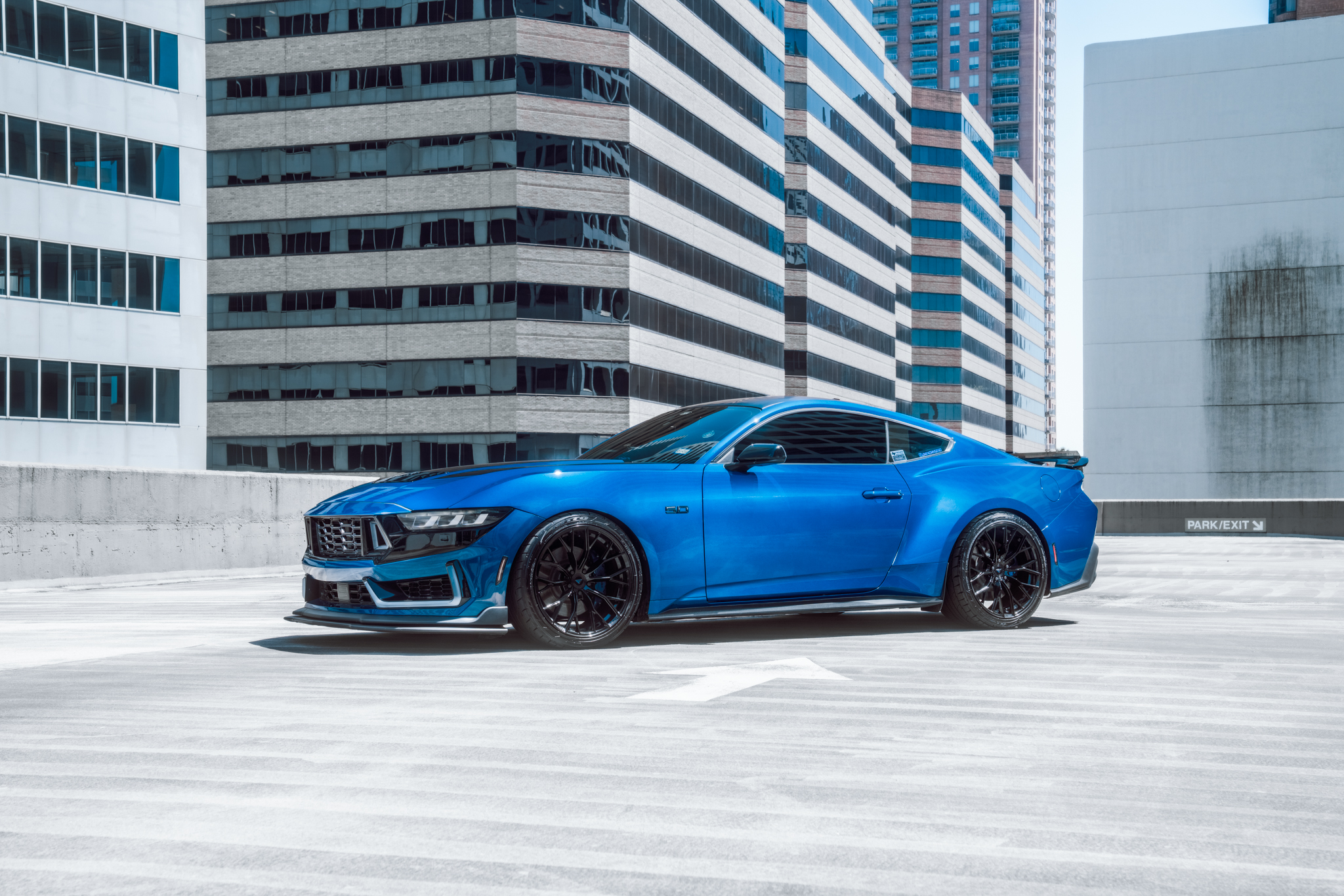 2025 Mustang S560 - FR9 OB (5 of 6)