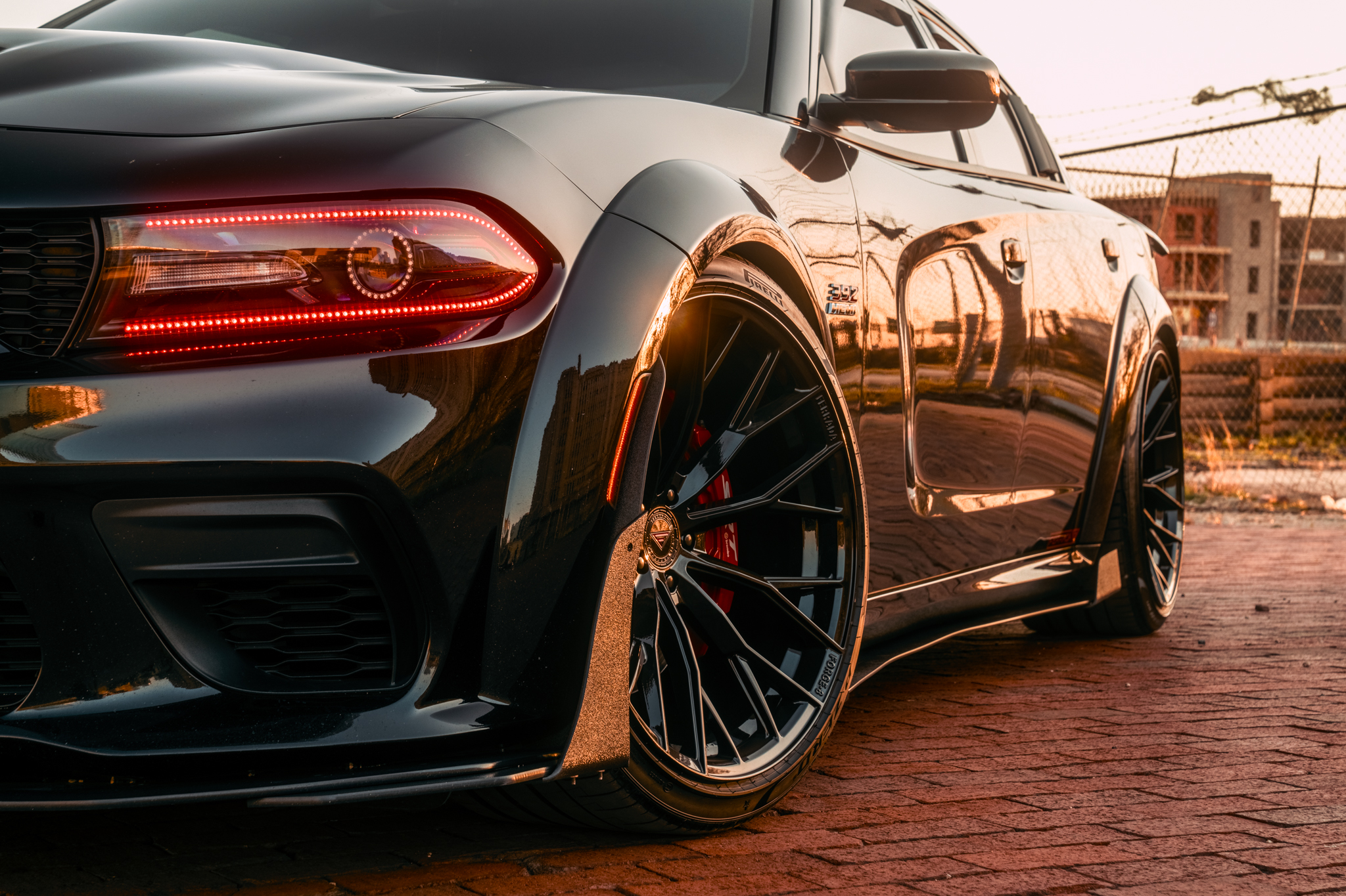 Widebody Charger - FR9 OB 22inch (3 of 6)