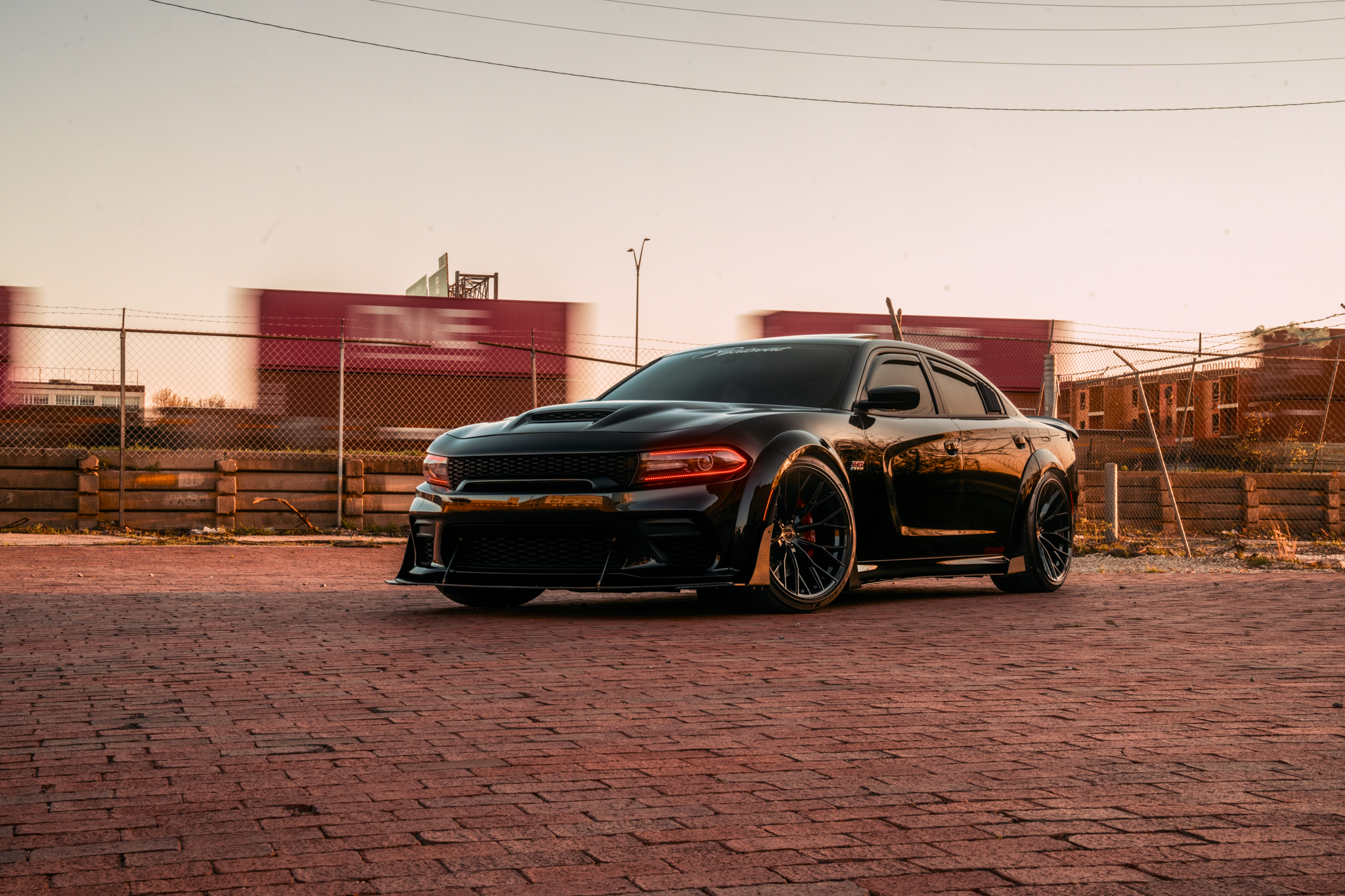 Widebody Charger - FR9 OB 22inch (5 of 6)