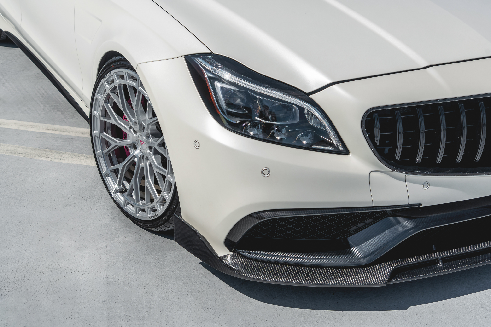 Mercedes CLS63 AMG (1 of 14)