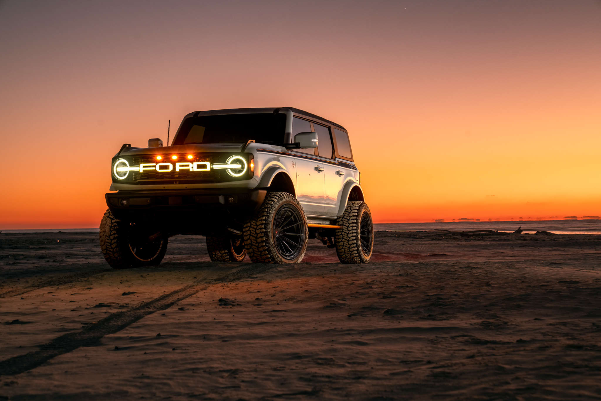 Ford Bronco - FTR14 NB (1 of 13)