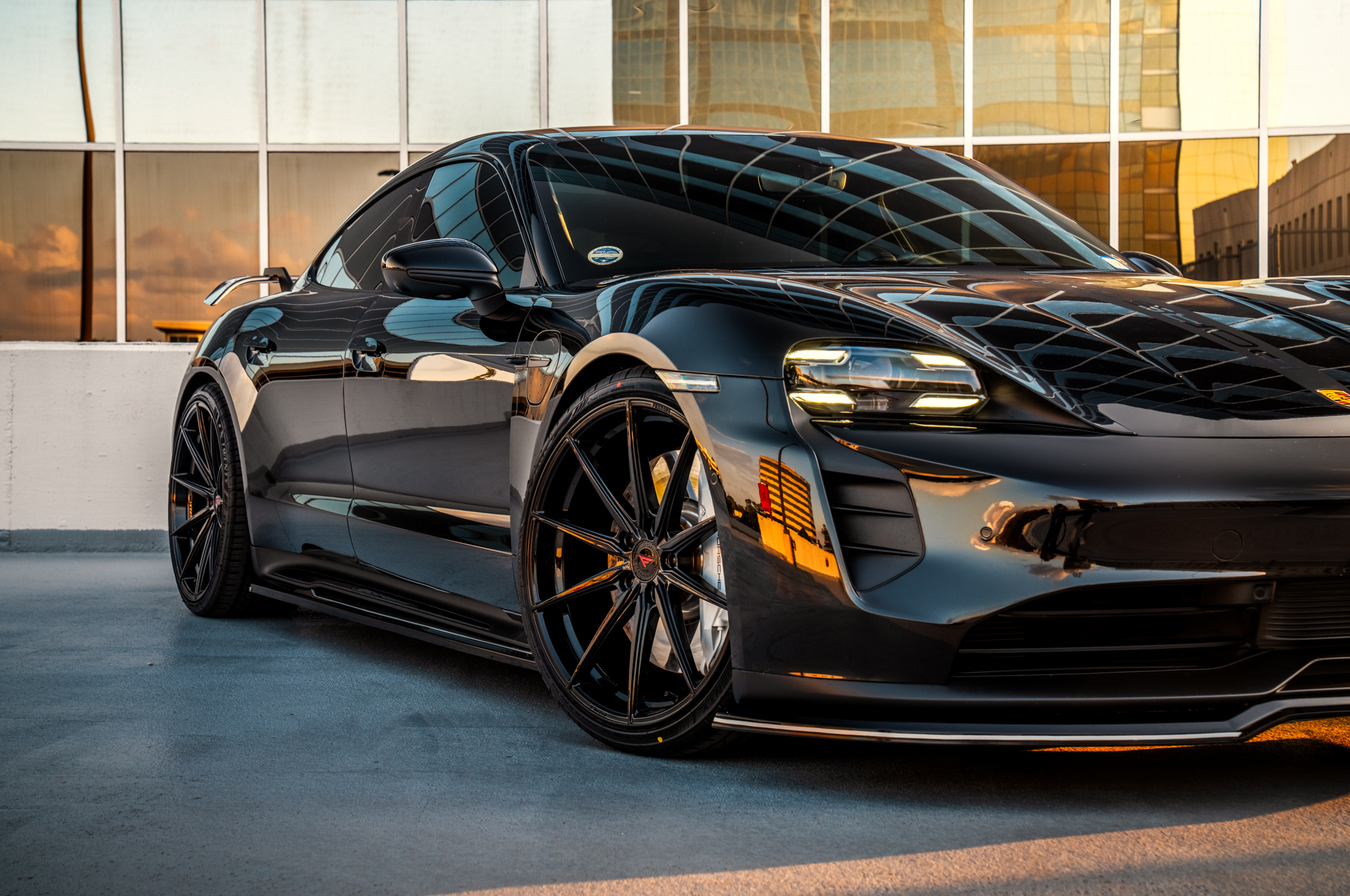 Porsche Taycan - FR10 OB (3 of 17)